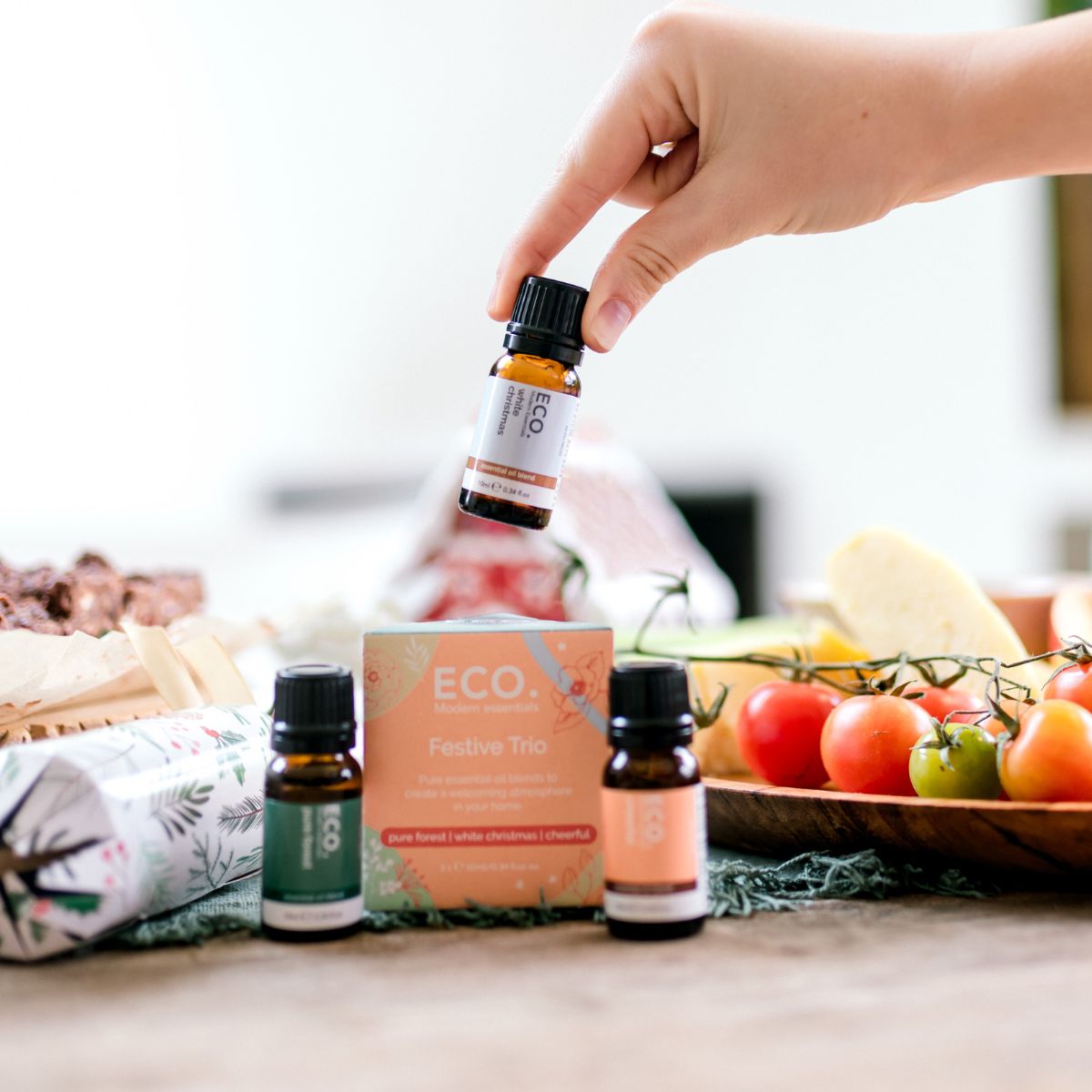 Cordless Travel Diffuser & Festive Trio