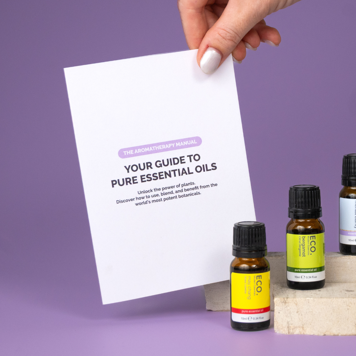 ECO A-Z Guide of Pure Essential Oils