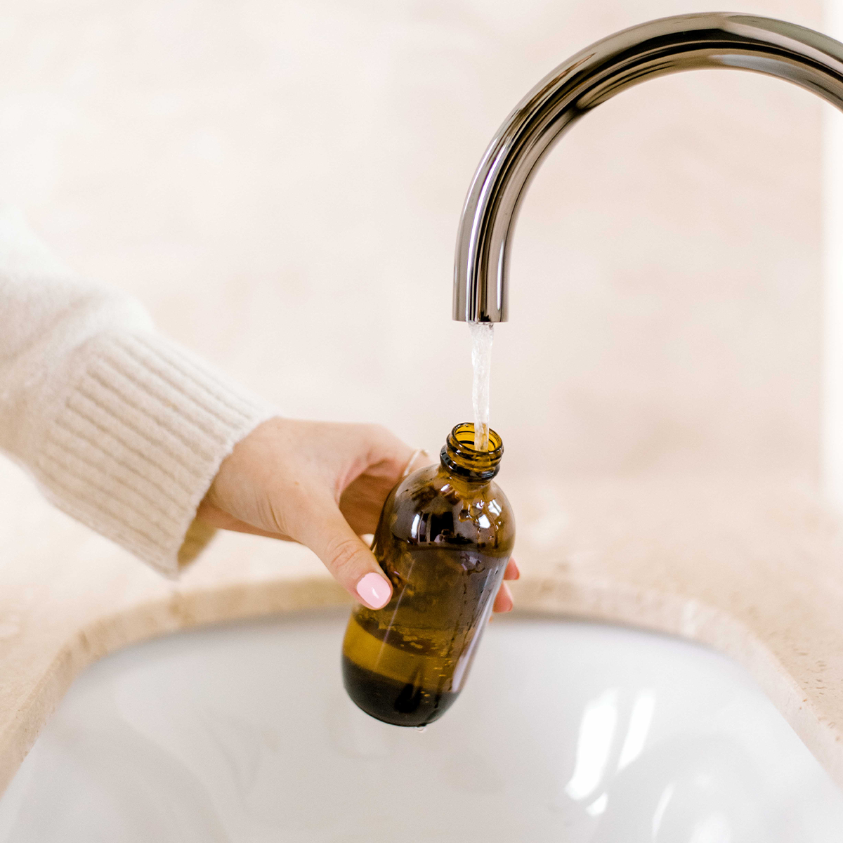 200ml Amber Glass Bottle